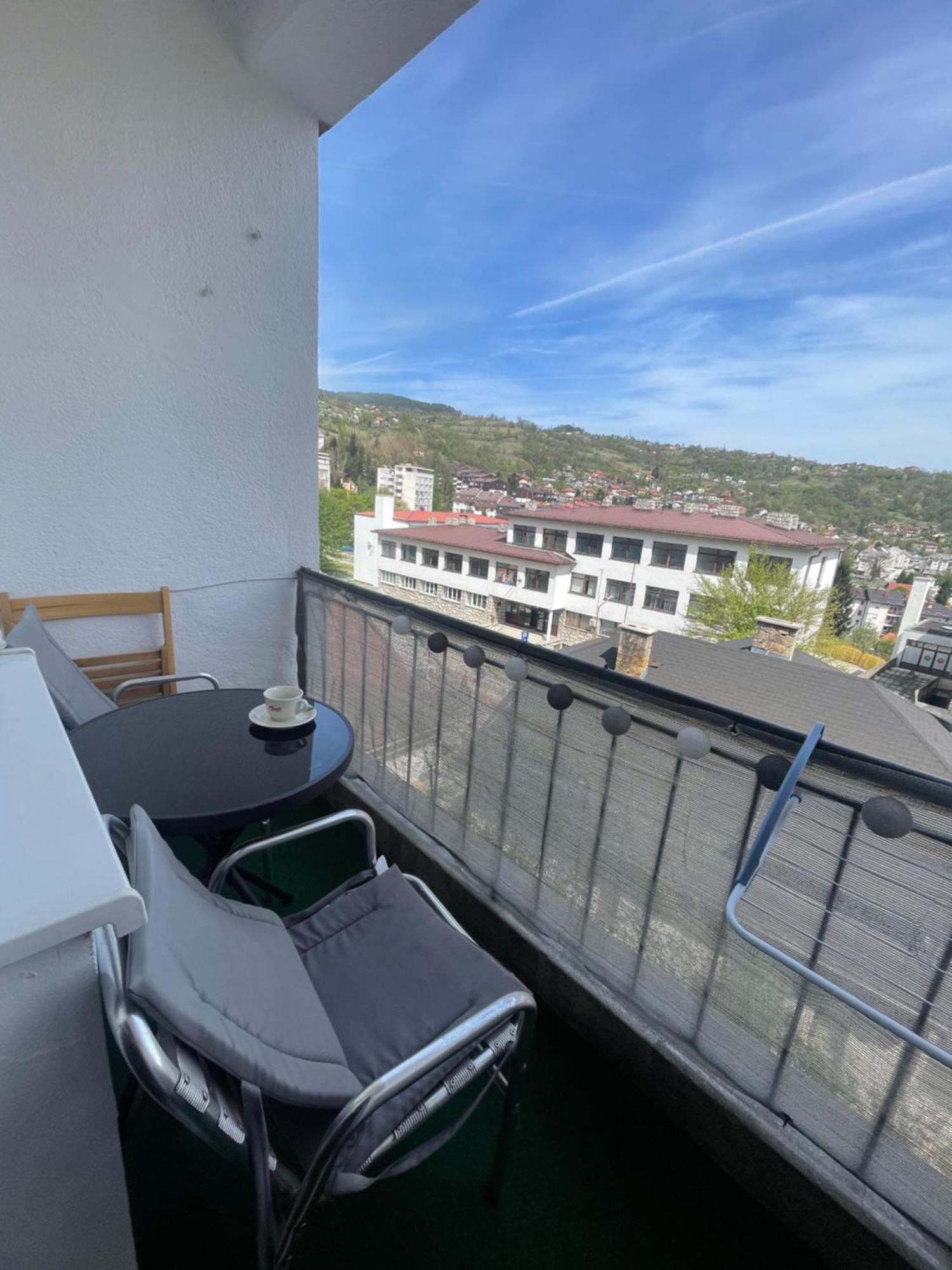 Silver Apartment